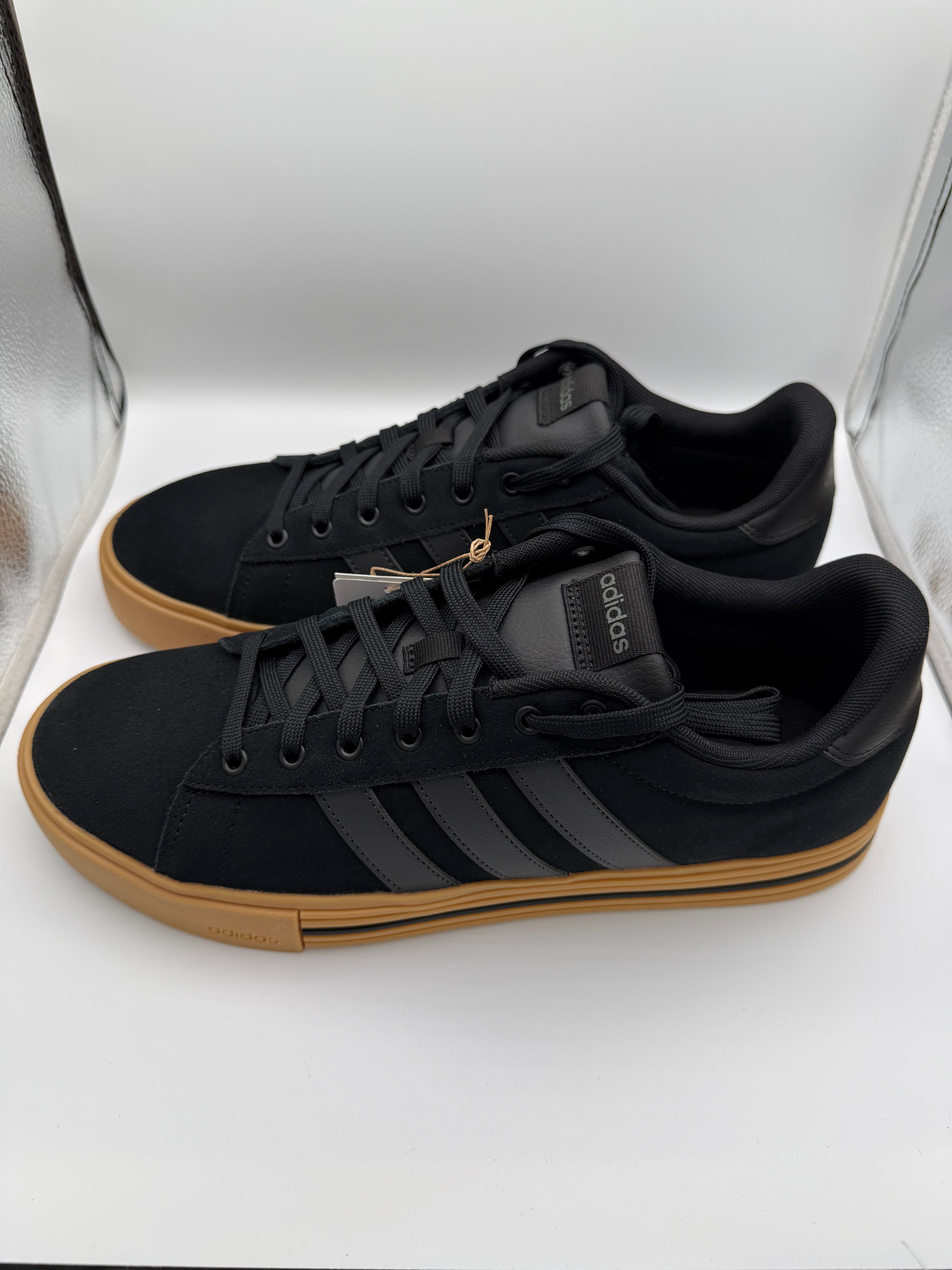 Adidas Daily 4.0