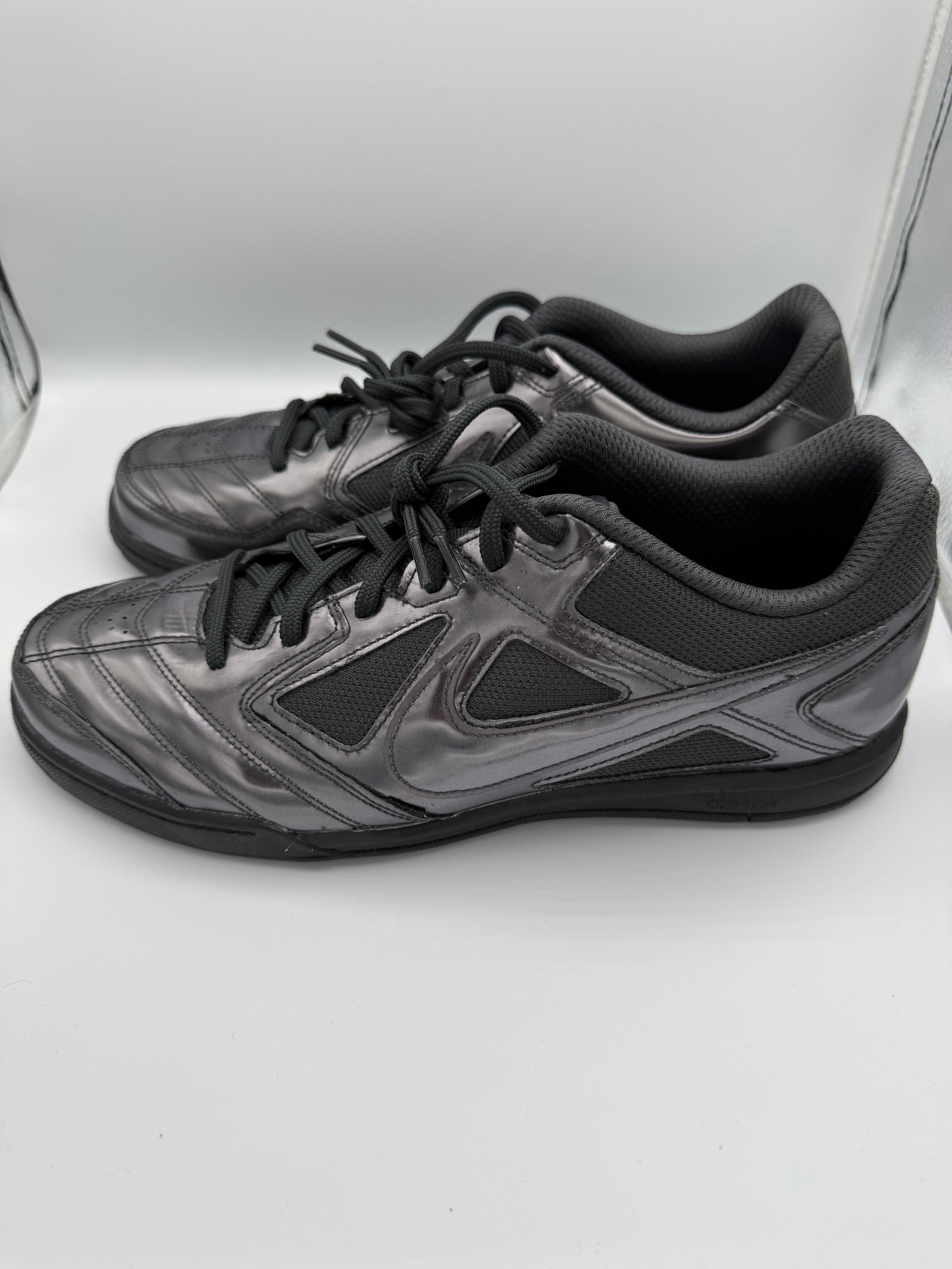 Nike Gato LV8