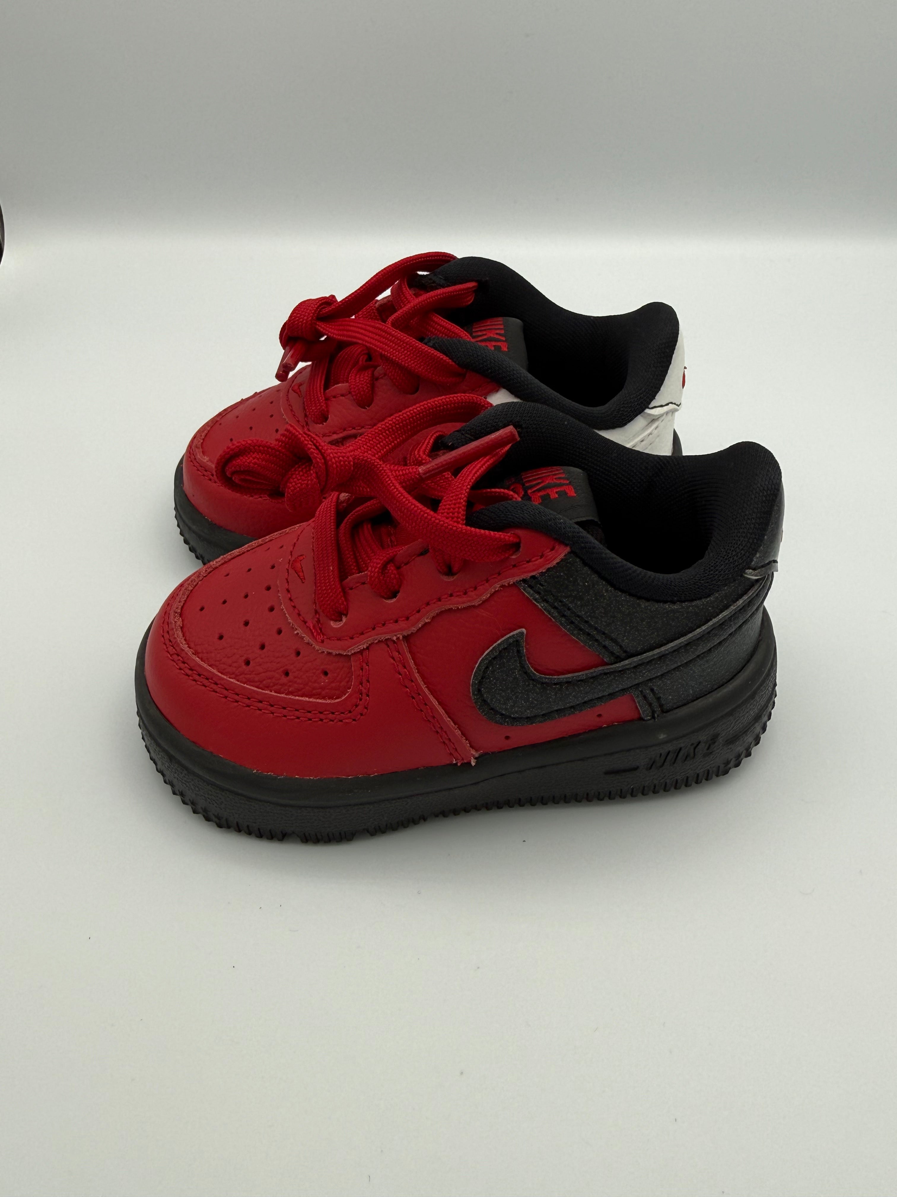 Nike Force1 Low LVE8